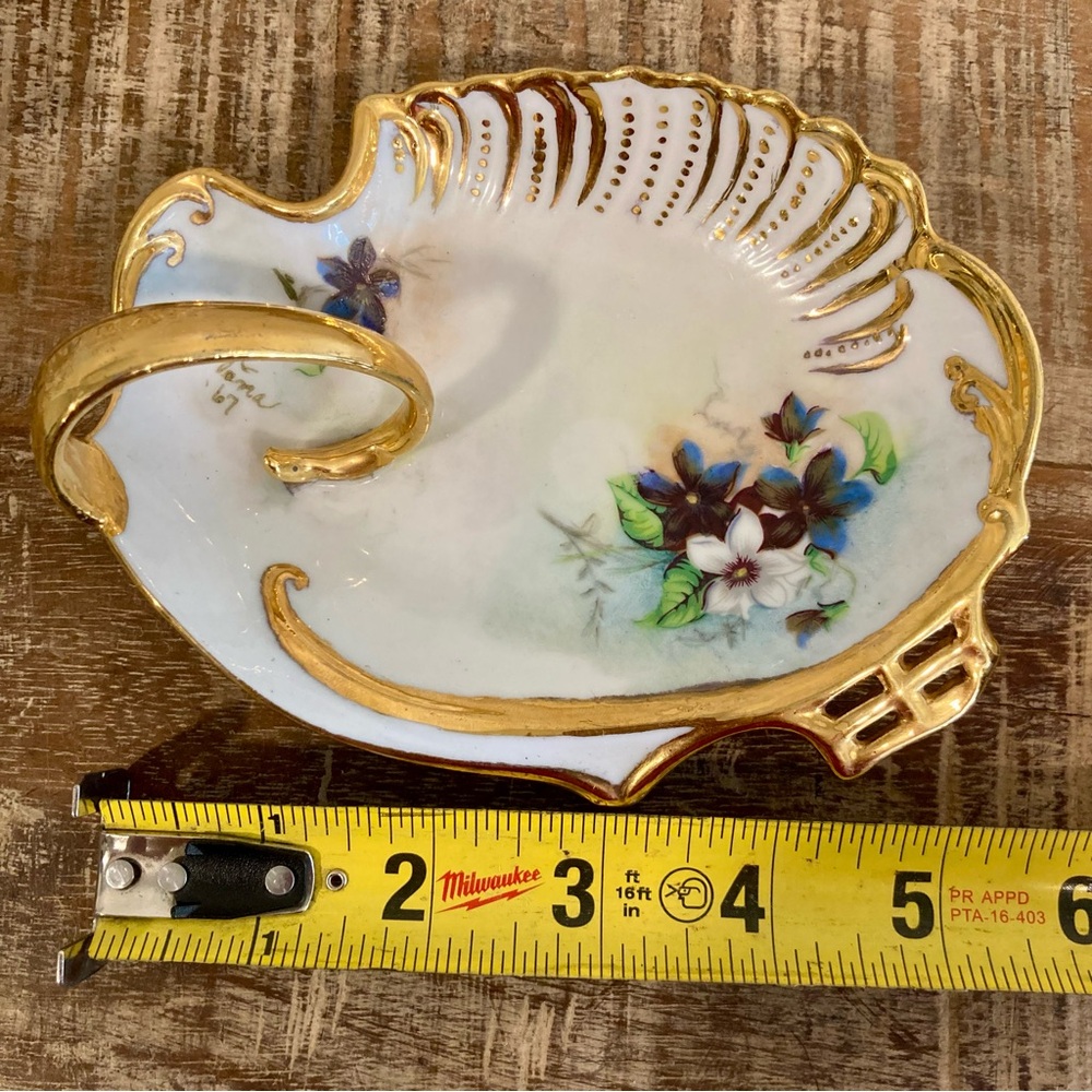 Vintage Ceramic Hand Painted Trinket Dish Signed 1967 Violets Gold Tone - Picture 10 of 13